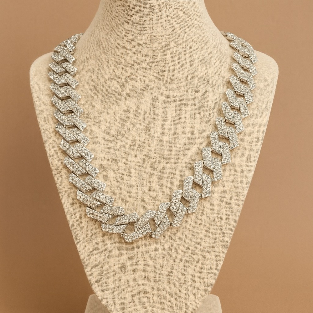 17 inch Iced Hip Hop Miami Cuban Link Chain for Men and Women